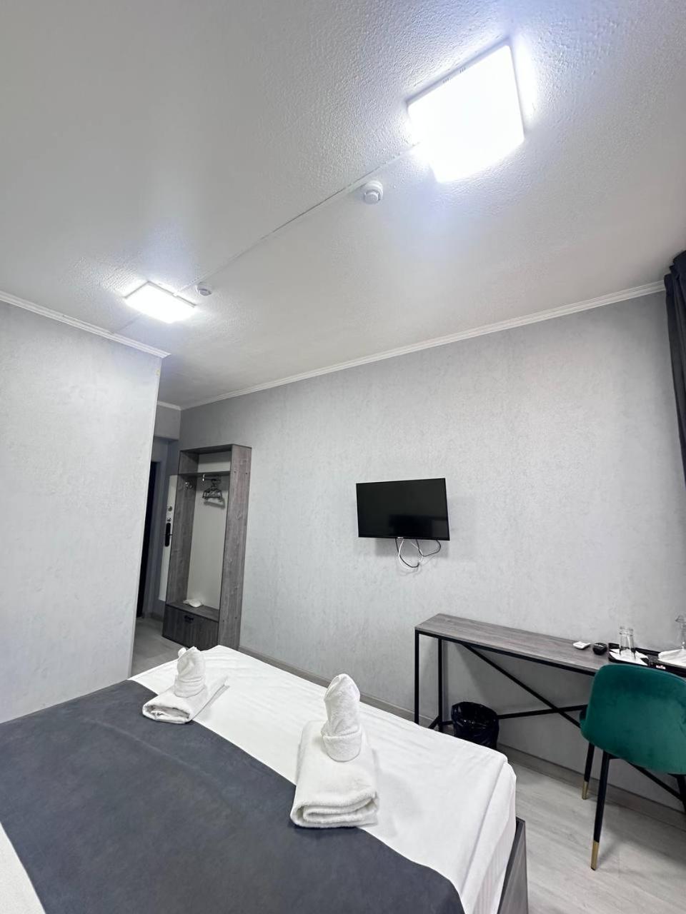 Beshchinor Hotel Tashkent Exterior foto