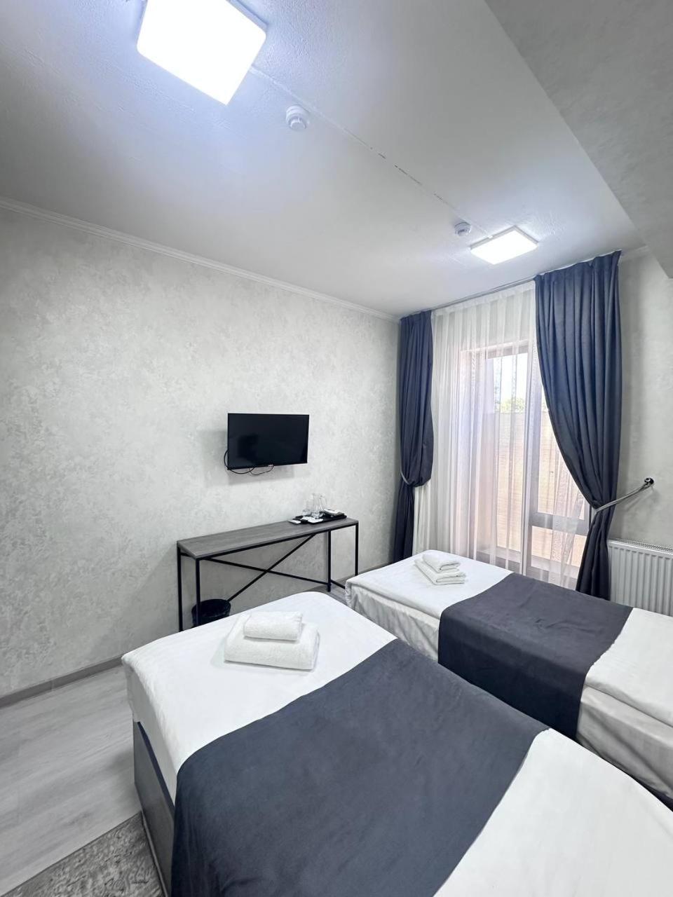 Beshchinor Hotel Tashkent Exterior foto